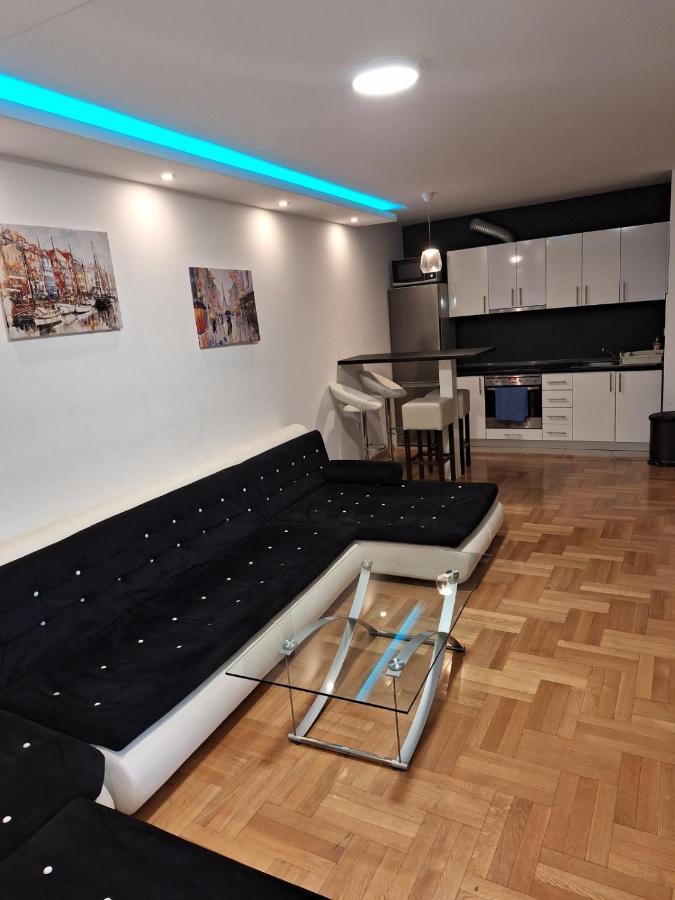 Luks Apartment Баня-Лука Экстерьер фото