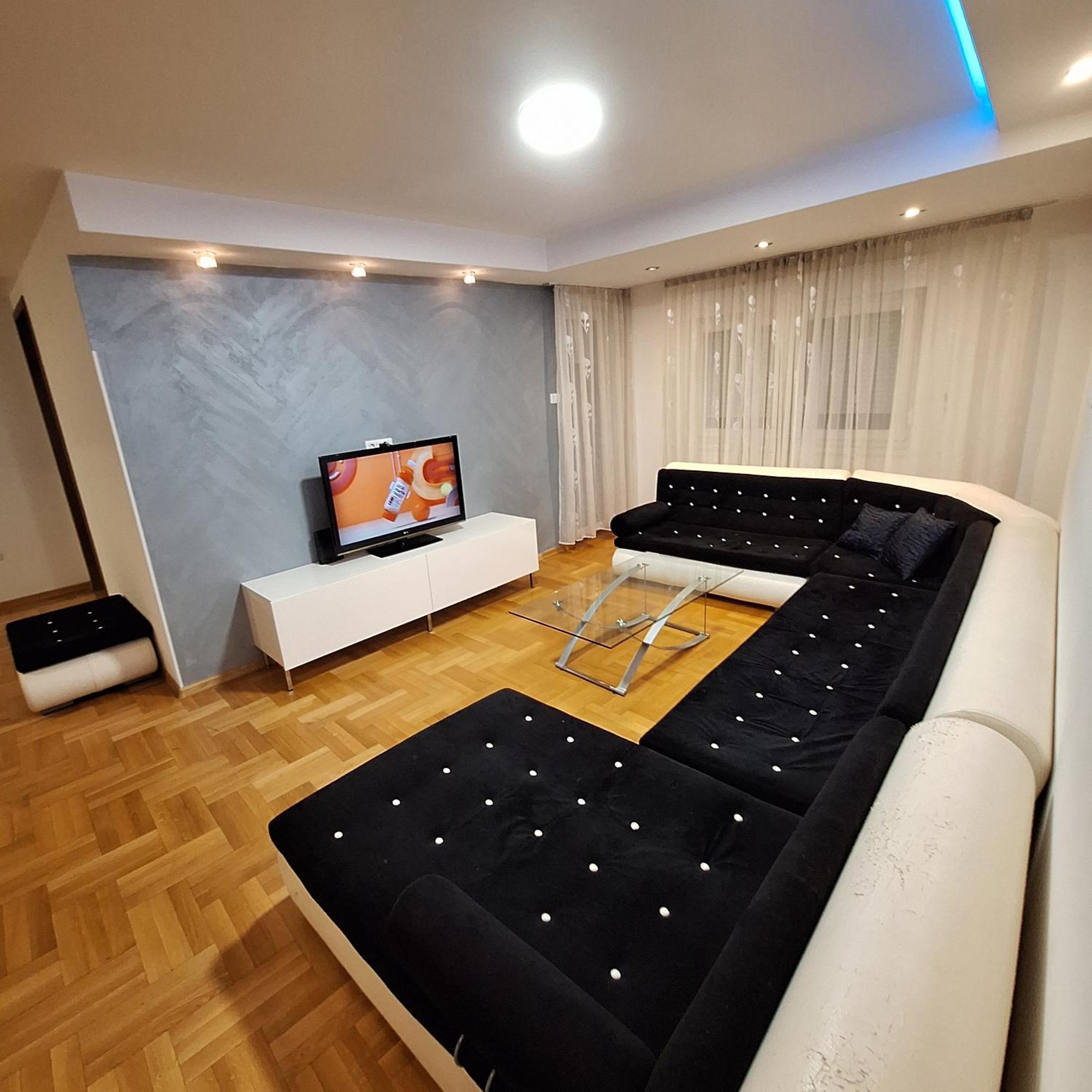 Luks Apartment Баня-Лука Экстерьер фото