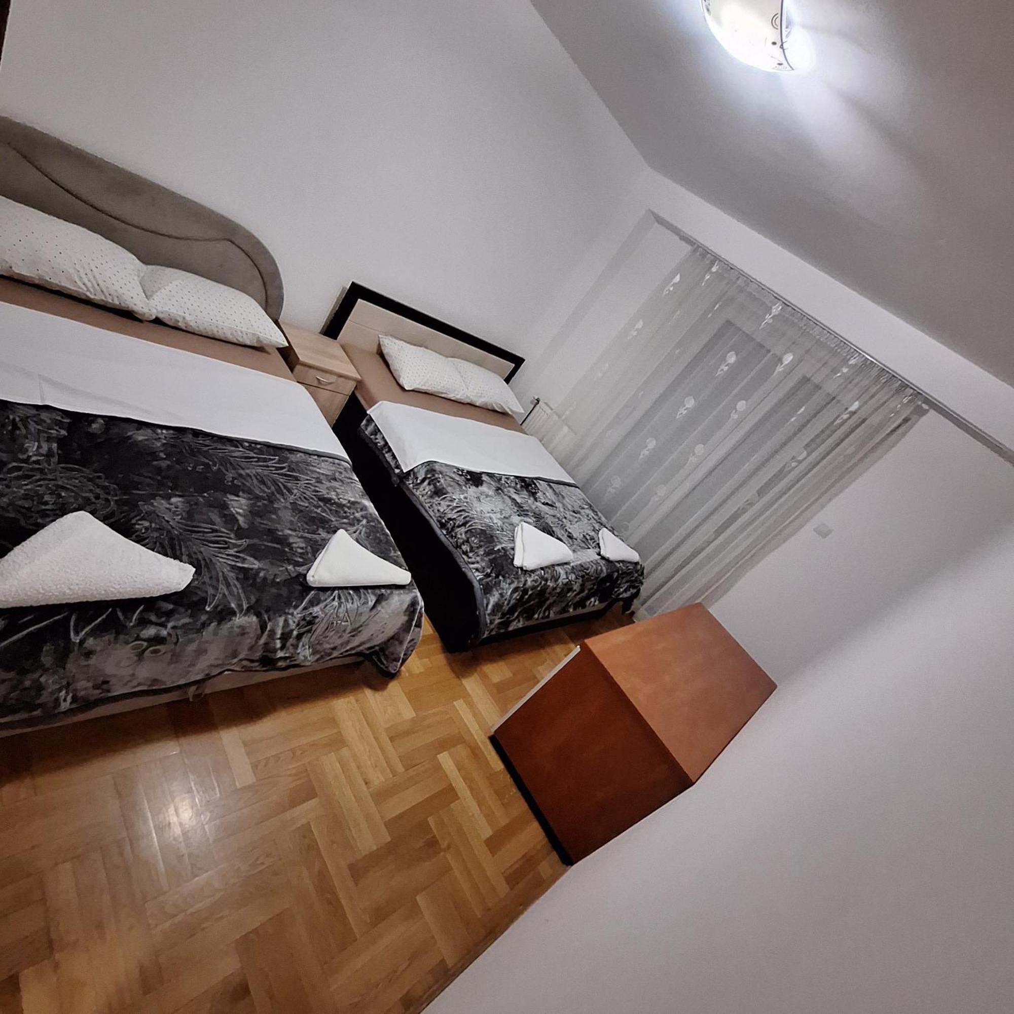 Luks Apartment Баня-Лука Экстерьер фото