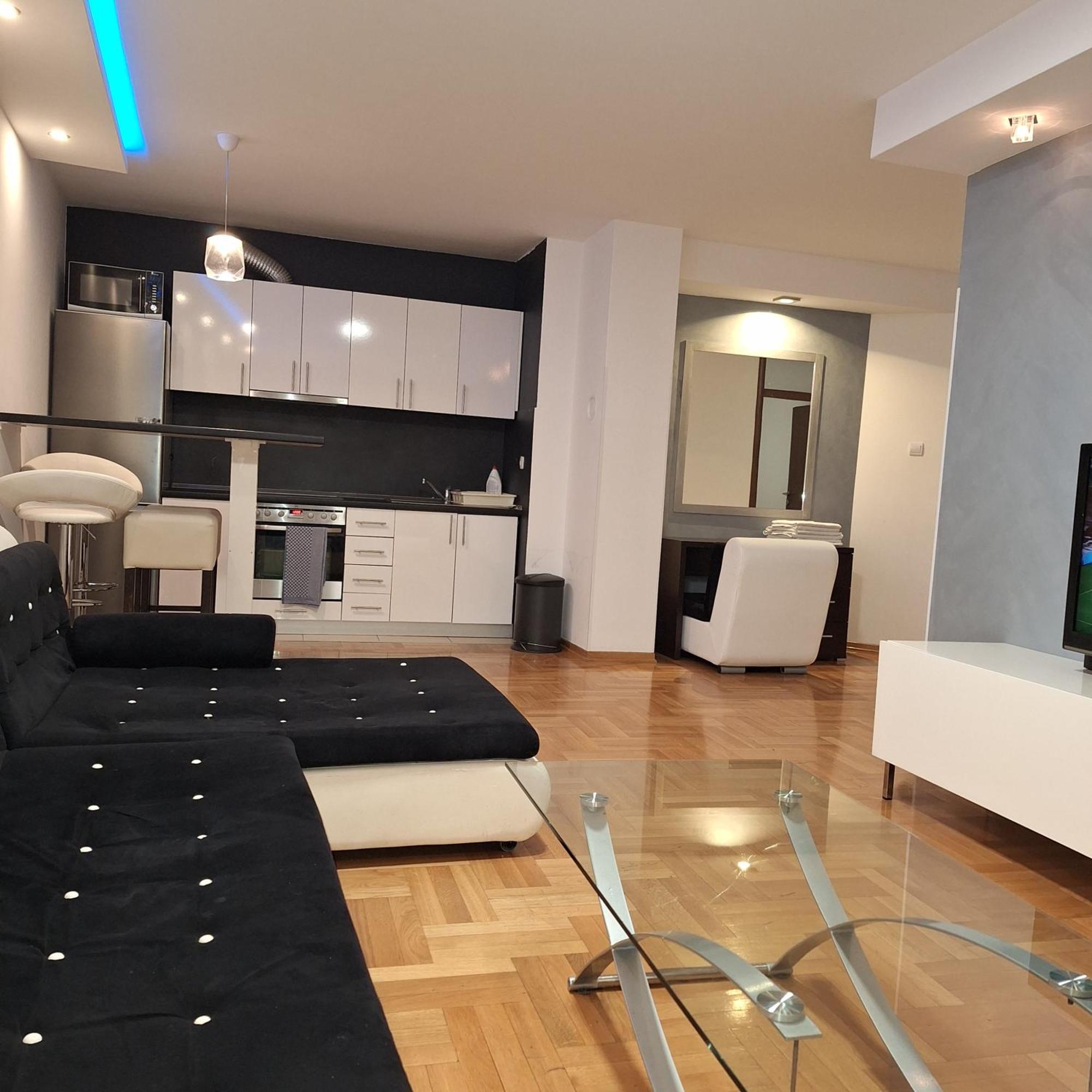 Luks Apartment Баня-Лука Экстерьер фото